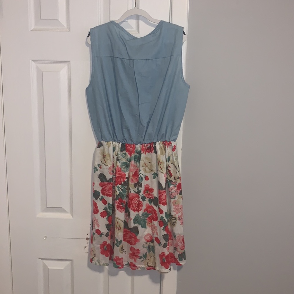 Spring Dress - Picture 2 of 3